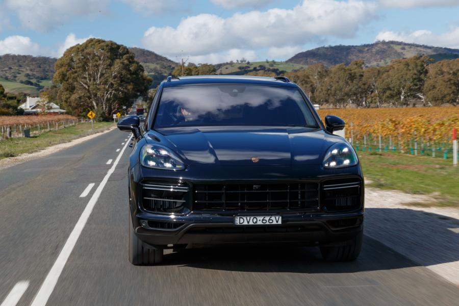  Porsche Cayenne Turbo (PO536) 2018 года  (AU) (фото 26 из 28)